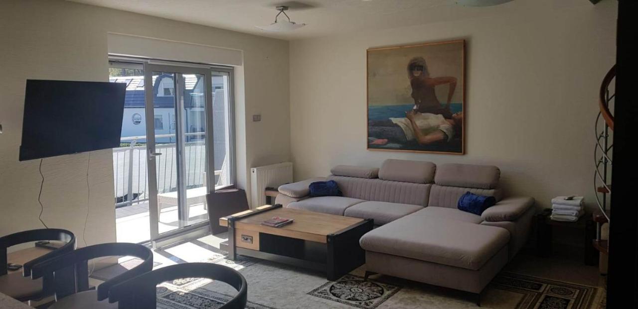 Apartament Happy - Basen, Plaza, Ochrona 24H - 3 Sypialnie Dla Maksymalnie 8 Osob Pobierowo Zewnętrze zdjęcie